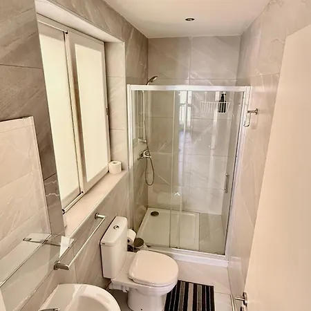 Seaview Apartment- Valletta Views - 8, 49 Tigne Point Mansions *