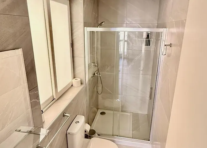 Seaview Apartment- Valletta Views - 8, 49 Tigne Point Mansions *