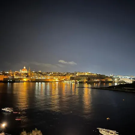 Appartamento Seaview Apartment- Valletta Views - 8, 49 Tigne Point Mansions