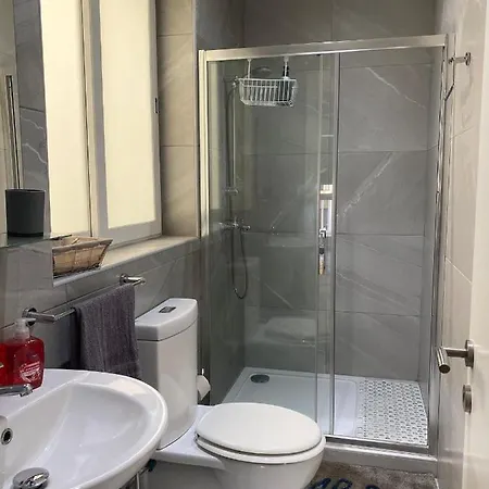 Seaview Apartment- Valletta Views - 8, 49 Tigne Point Mansions Appartamento *